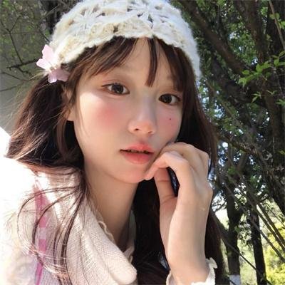 美女荒野逃亡